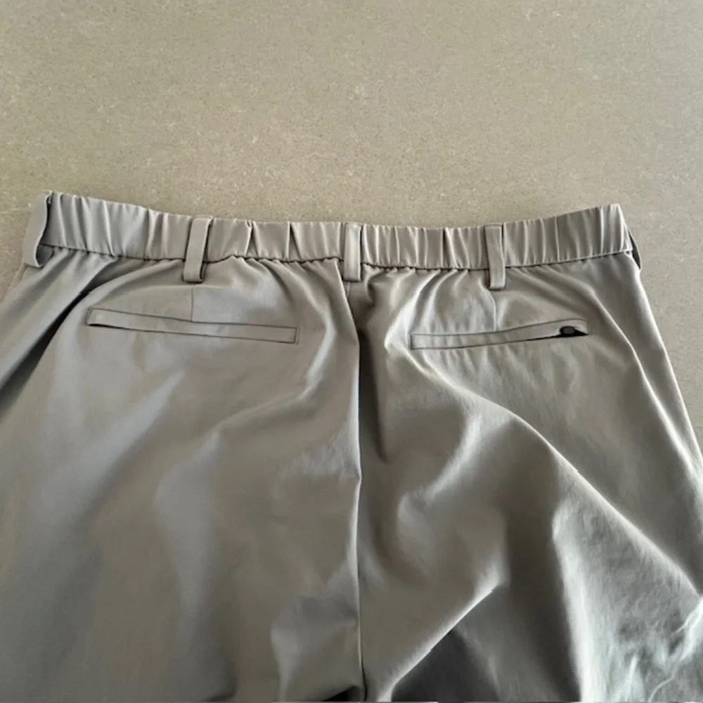 3 Pairs BR Athletic Slim 38x30 Performance Pants (2 Gray, 1 Navy) Retails $390